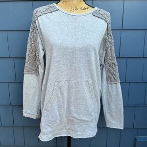 🩶🩶🩶Anthropologie Evy’s Tree grey XS cotton and sweater knit detail